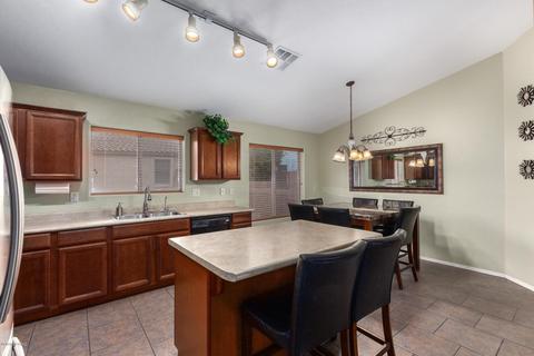 10782 S Van Trap Spring Dr, Vail, AZ 85641 photo 5