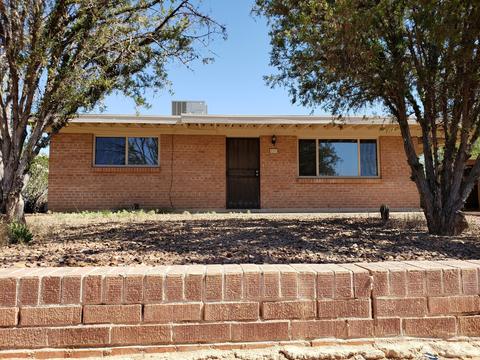 2223 E Hedrick Dr, Tucson, AZ 85719 photo 2