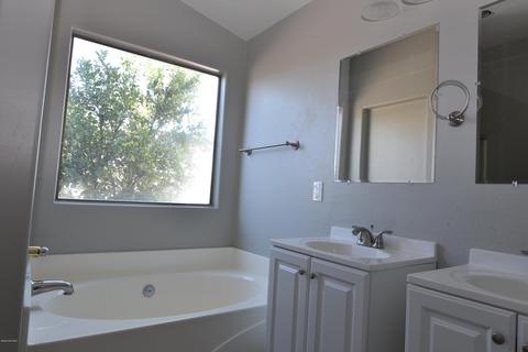 8507 E Sarnoff Ridge Loop, Tucson, AZ 85710 photo 10