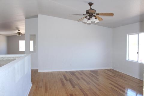 1075 E Morris Ln, Benson, AZ 85602 photo 6
