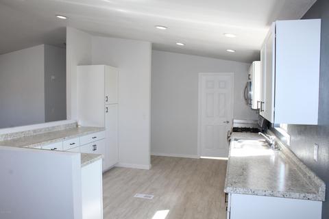 1075 E Morris Ln, Benson, AZ 85602 photo 11