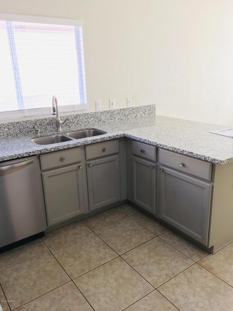 8929 E Rainsage St, Tucson, AZ 85747 photo 4