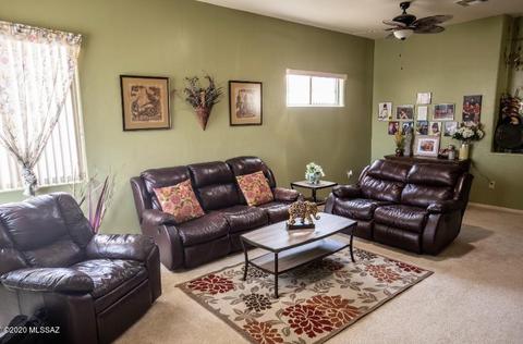 681 E Pima Meadows Dr, Vail, AZ 85641 photo 2