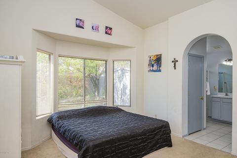 4384 E Mesquite Desert Trl, Tucson, AZ 85706 photo 5