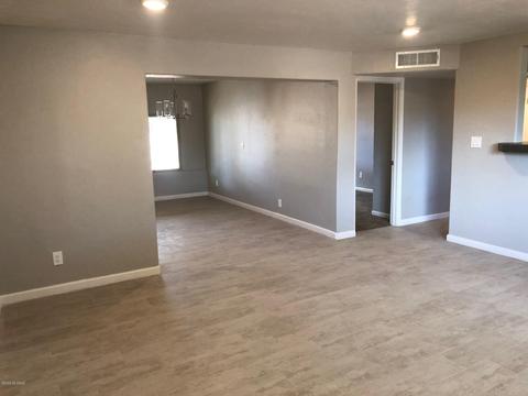 6031 E 28th St, Tucson, AZ 85711 photo 3