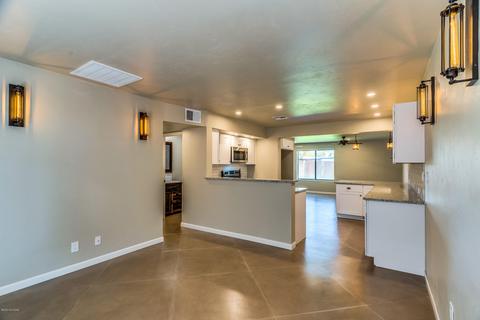 3656 E Sylvane St, Tucson, AZ 85713 photo 8