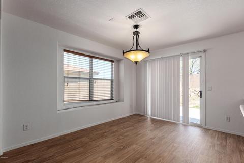 10563 S Silverbluff Dr, Vail, AZ 85641 photo 5