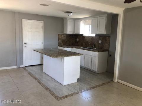 223 E 35th St, Tucson, AZ 85713 photo 5