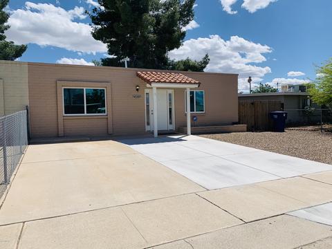 6560 E Hawk Dr, Tucson, AZ 85730 photo 2