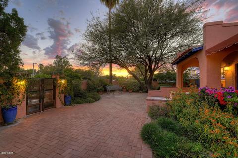 2703 E 3rd St, Tucson, AZ 85716 photo 4