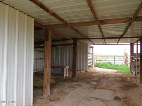 9889 S Sunray Rd, Willcox, AZ 85643 photo 14