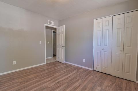 9040 E Bluefield St, Tucson, AZ 85710 photo 16