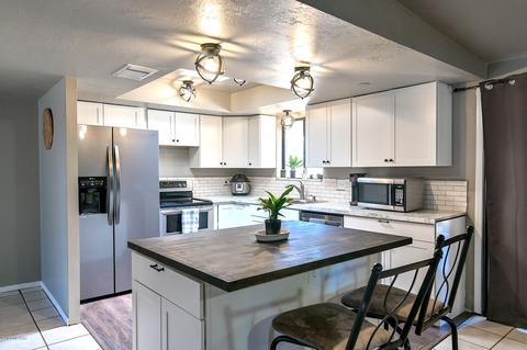 9040 E Bluefield St, Tucson, AZ 85710 photo 1