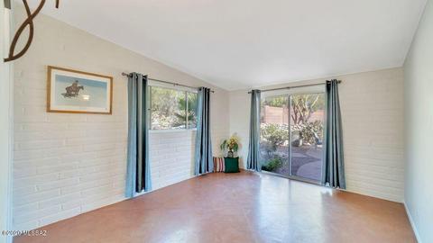 226 E Suffolk Dr, Tucson, AZ 85704 photo 14