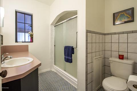 2011 E Spring St, Tucson, AZ 85719 photo 9
