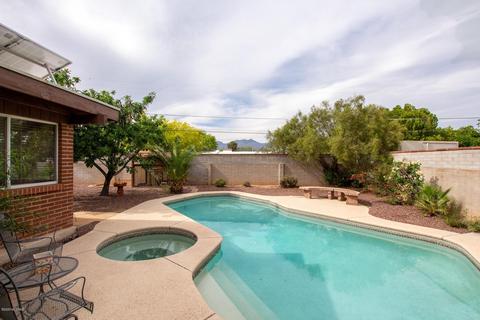 5909 E 3rd St, Tucson, AZ 85711 photo 4
