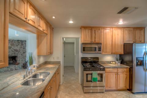 5541 E Spring St, Tucson, AZ 85712 photo 12