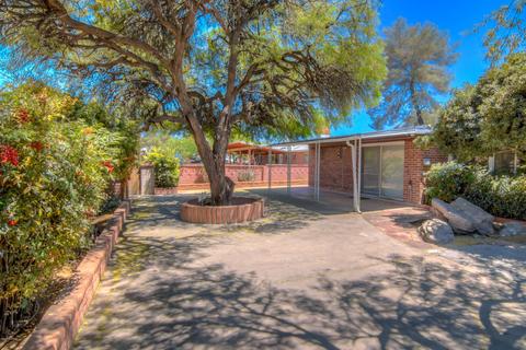 5541 E Spring St, Tucson, AZ 85712 photo 2