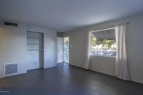 4373 E 16th St, Tucson, AZ 85711 photo 2