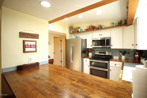 21101 E Marsh Station Rd, Vail, AZ 85641 photo 13