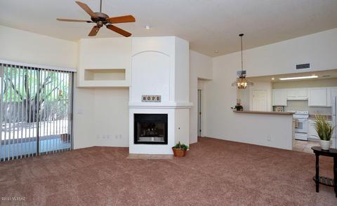 8211 E Arbor Point Pl, Tucson, AZ 85715 photo 2