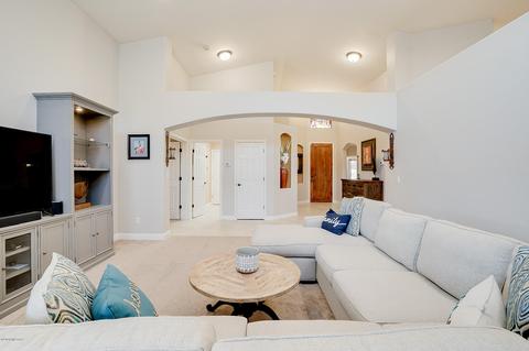 7808 E Whileaway Pl, Tucson, AZ 85750 photo 10