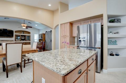 7808 E Whileaway Pl, Tucson, AZ 85750 photo 13