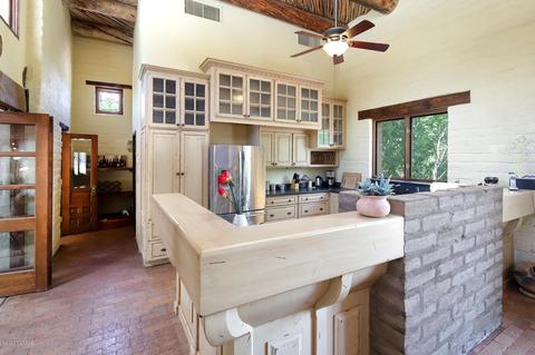 6355 S Upper Valley Rd, Vail, AZ 85641 photo 5