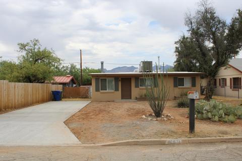 4937 E Baker St, Tucson, AZ 85711 photo 1