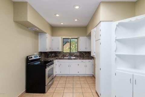 5350 E Willard St, Tucson, AZ 85712 photo 4