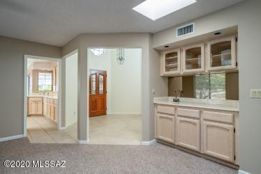7180 E Rosslare Dr, Tucson, AZ 85715 photo 4