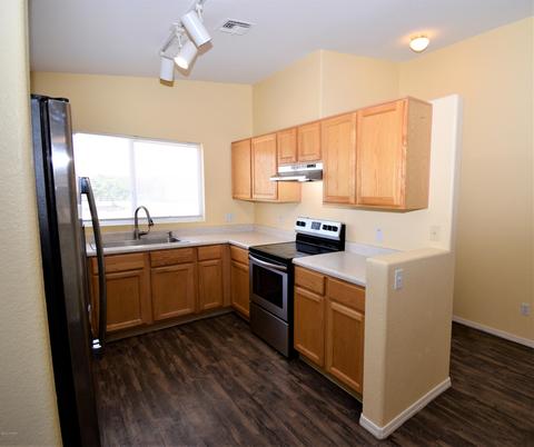 8987 E Mcmurray Pl, Tucson, AZ 85730 photo 3