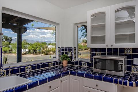 2048 E 9th St, Tucson, AZ 85719 photo 4