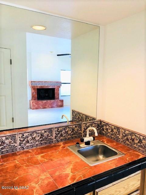 7709 E Marquise Dr, Tucson, AZ 85715 photo 8