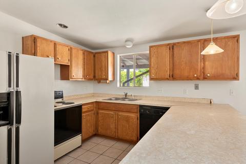 8963 E Millett Dr, Tucson, AZ 85710 photo 9