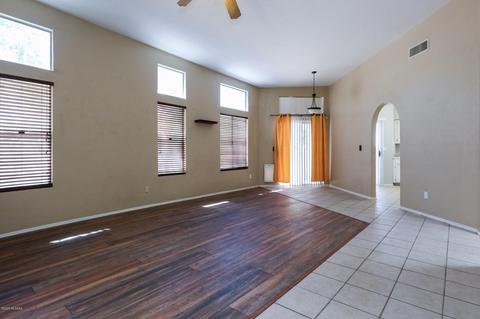 10391 E Thunderbolt Dr, Tucson, AZ 85748 photo 3