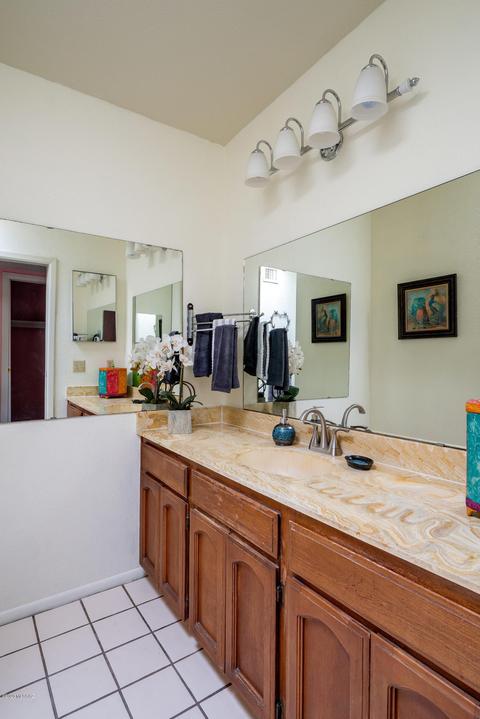 294 E Root Way, Tucson, AZ 85705 photo 14