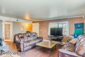 1822 E Seneca St, Tucson, AZ 85719 photo 8