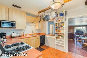 1822 E Seneca St, Tucson, AZ 85719 photo 9