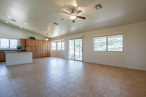 12149 S Stone Horn Ridge Rd, Vail, AZ 85641 photo 3