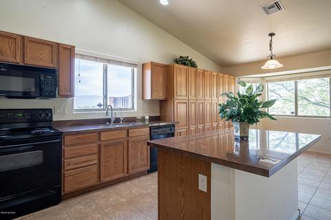 12149 S Stone Horn Ridge Rd, Vail, AZ 85641 photo 9