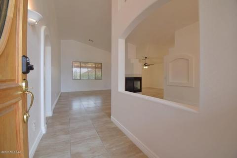 8907 E Maxwell Dr, Tucson, AZ 85747 photo 6