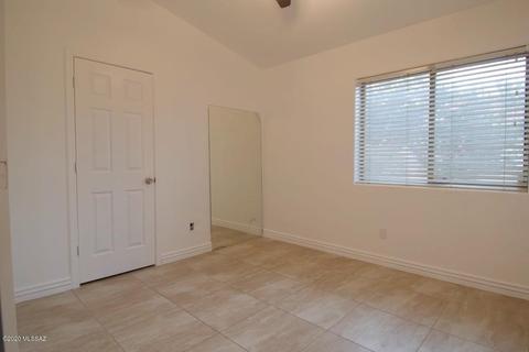 8907 E Maxwell Dr, Tucson, AZ 85747 photo 24