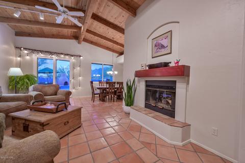 557 E Squirrel Tail Dr N, Tucson, AZ 85704 photo 7