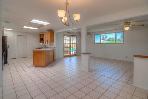 8509 E Kenyon Dr, Tucson, AZ 85710 photo 10