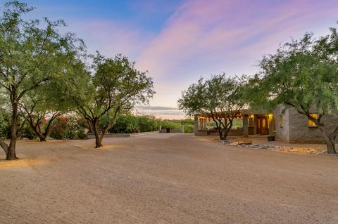5334 Edwin Rd, Tucson, AZ 85739 photo 1