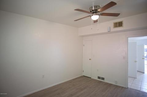 3419 E Lind Rd, Tucson, AZ 85716 photo 13