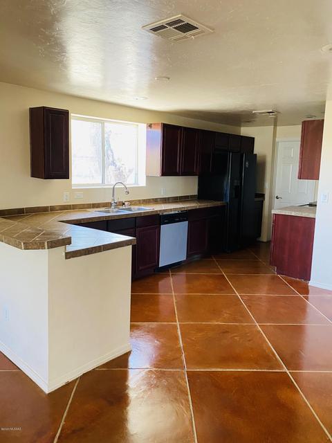 5960 E 29th St, Tucson, AZ 85711 photo 9