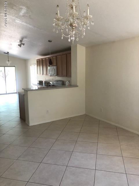 8129 E Sundew Dr, Tucson, AZ 85710 photo 5