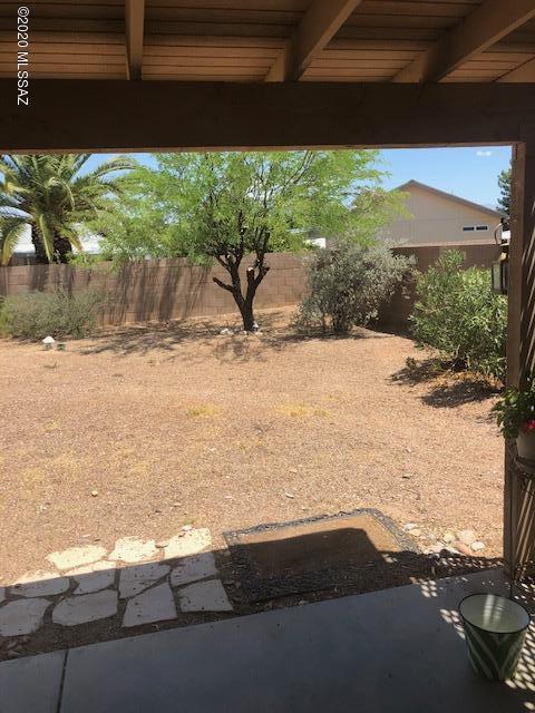 8129 E Sundew Dr, Tucson, AZ 85710 photo 24